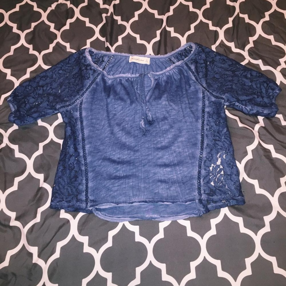 Flowy Abercrombie shirt